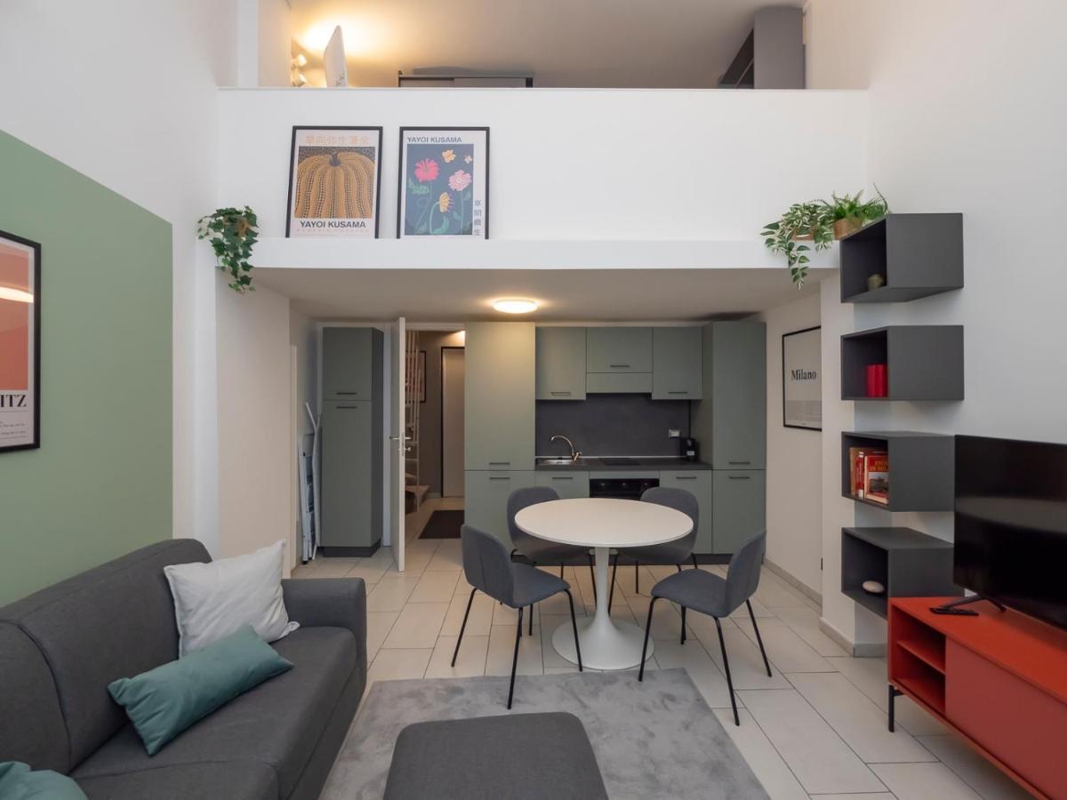 Ihost Apartment - Romilli 17A Милан Экстерьер фото