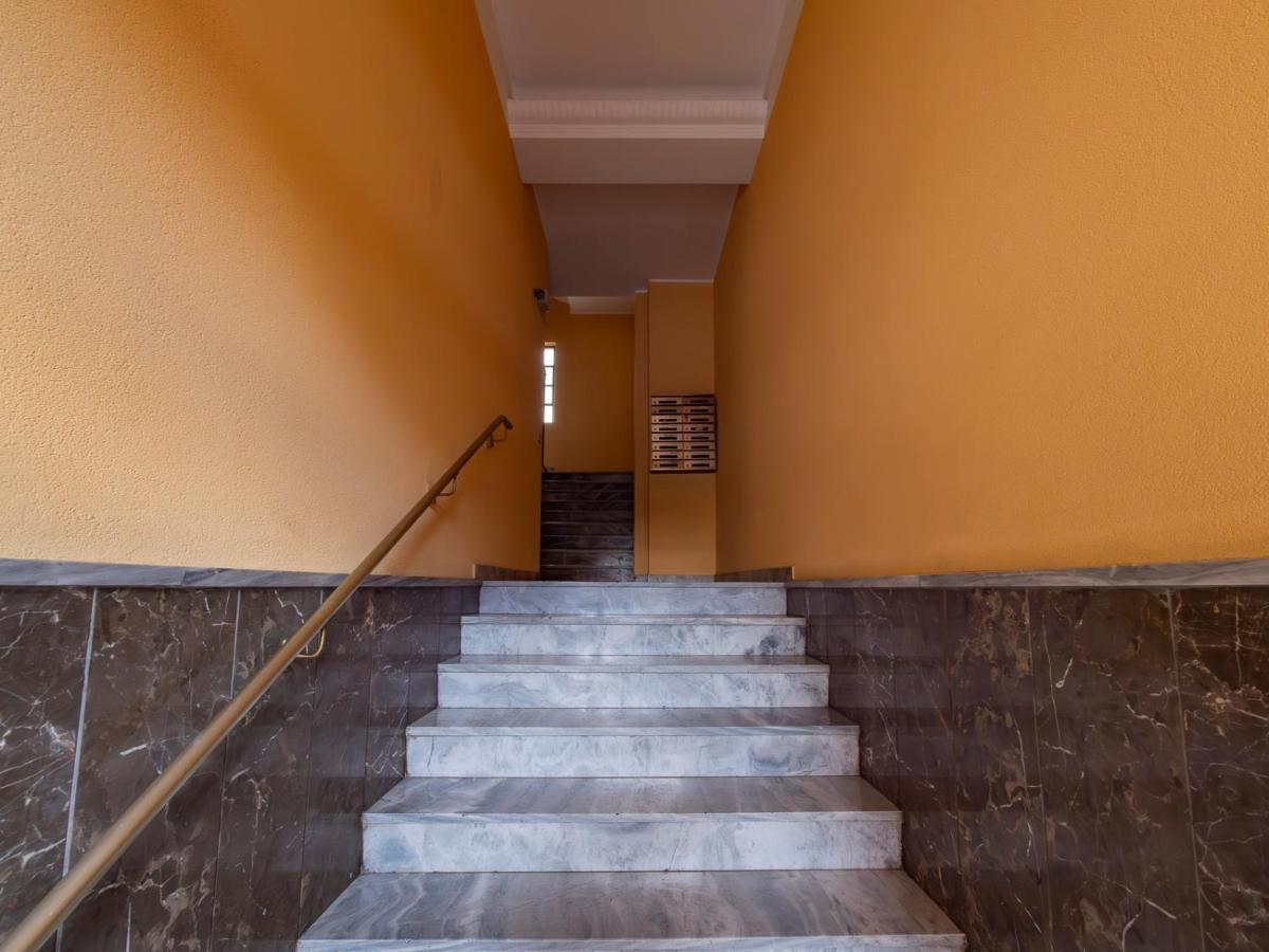Ihost Apartment - Romilli 17A Милан Экстерьер фото