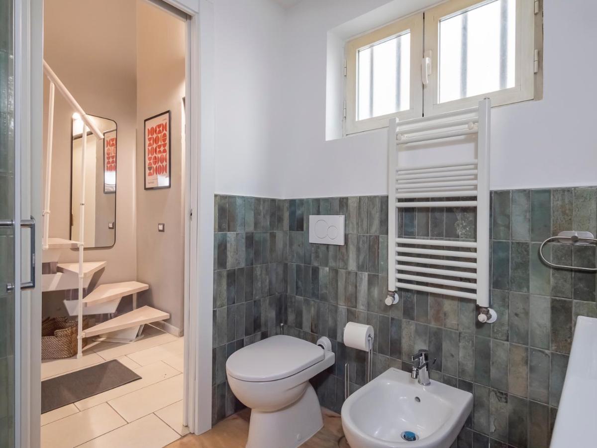 Ihost Apartment - Romilli 17A Милан Экстерьер фото
